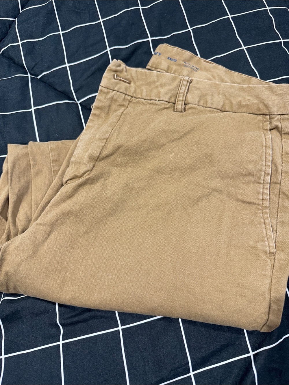 Old Navy Men's Khaki/Tan Chino Pants